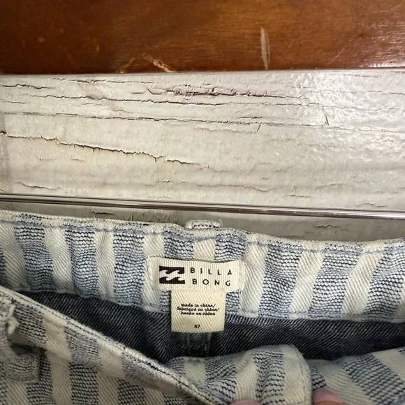 Billabong Blue and White Striped Pencil Skirt mini size 27 - Picture 4 of 6
